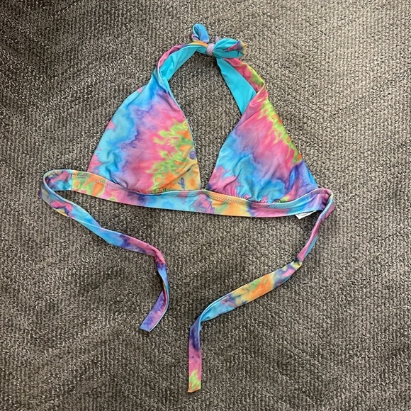 BECCA Tie Dye Bikini Top with removable pads - Picture 5 of 5